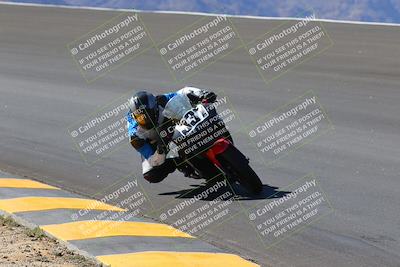 media/Oct-09-2022-SoCal Trackdays (Sun) [[95640aeeb6]]/Bowl (1015am)/